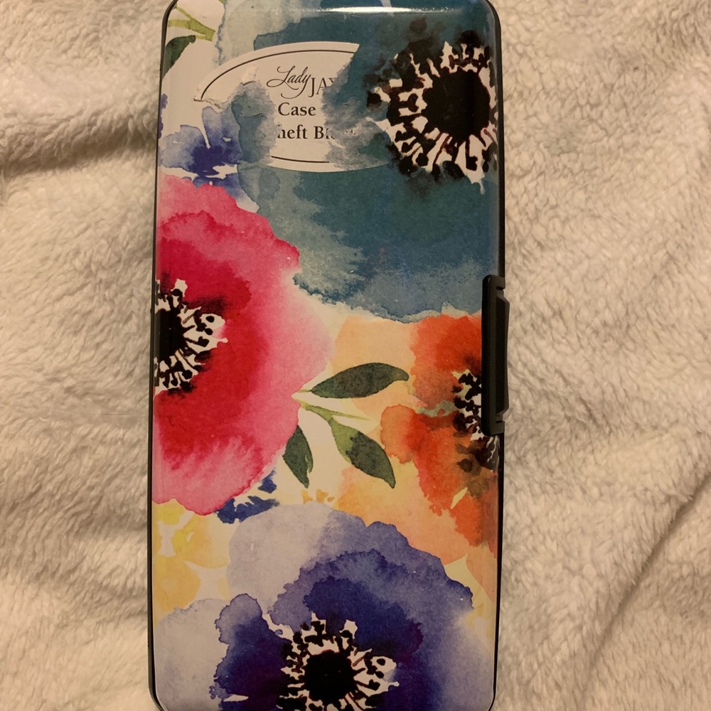 Lady Jayne - Hard case Wallet